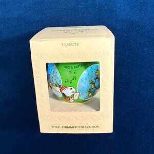 Hallmark Satin Ball Ornament 1980 TWELVE DAYS OF CHRISTMAS Peanuts SNOOPY